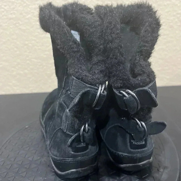 North Face Size 6 Abby Chukka Low Boot Winter Grip Lug Nubuck Leather Insulated - Picture 5 of 8